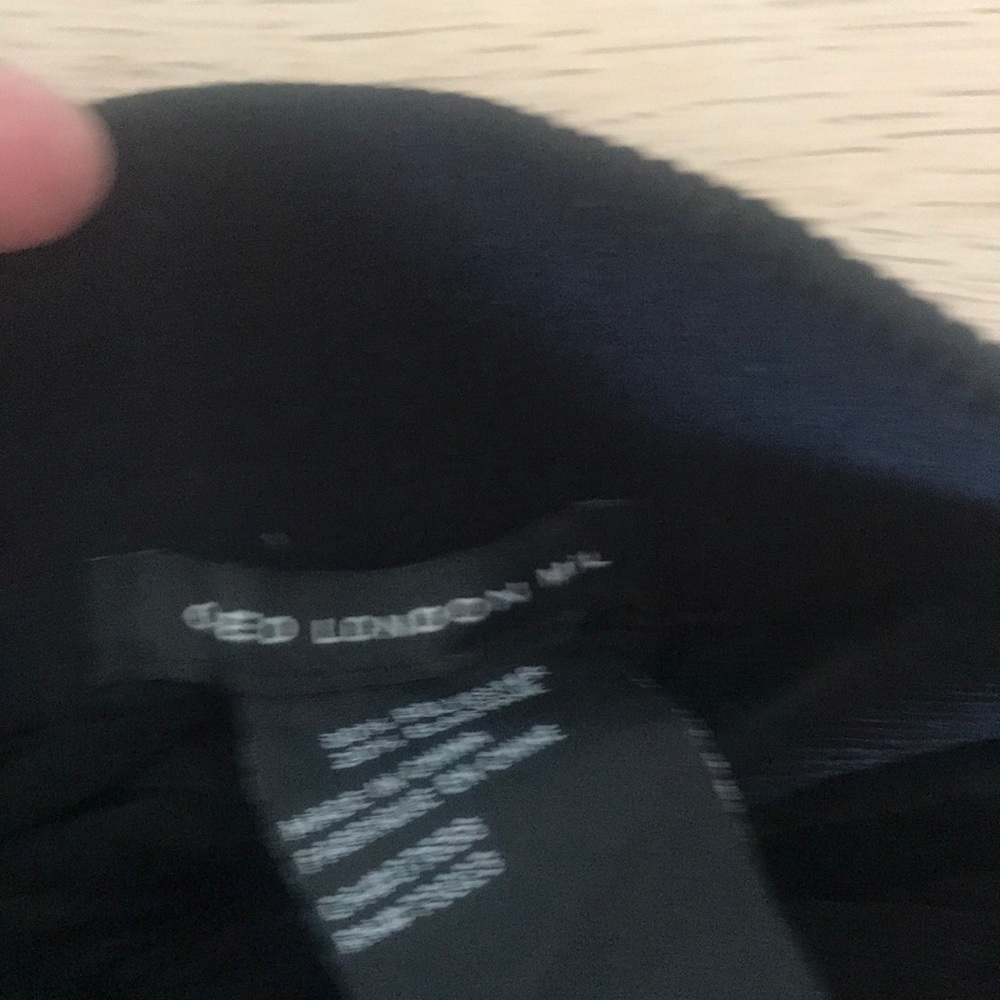 Women’s Skirt - Picture 3 of 3